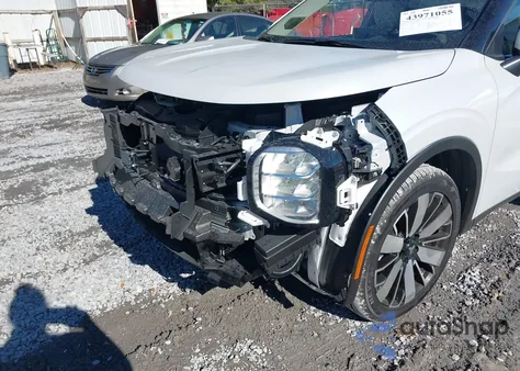 2025 Mitsubishi Outlander Se 2.5 2Wd z USA, uszkodzony, nr VIN JA4J3VA87SZ051582